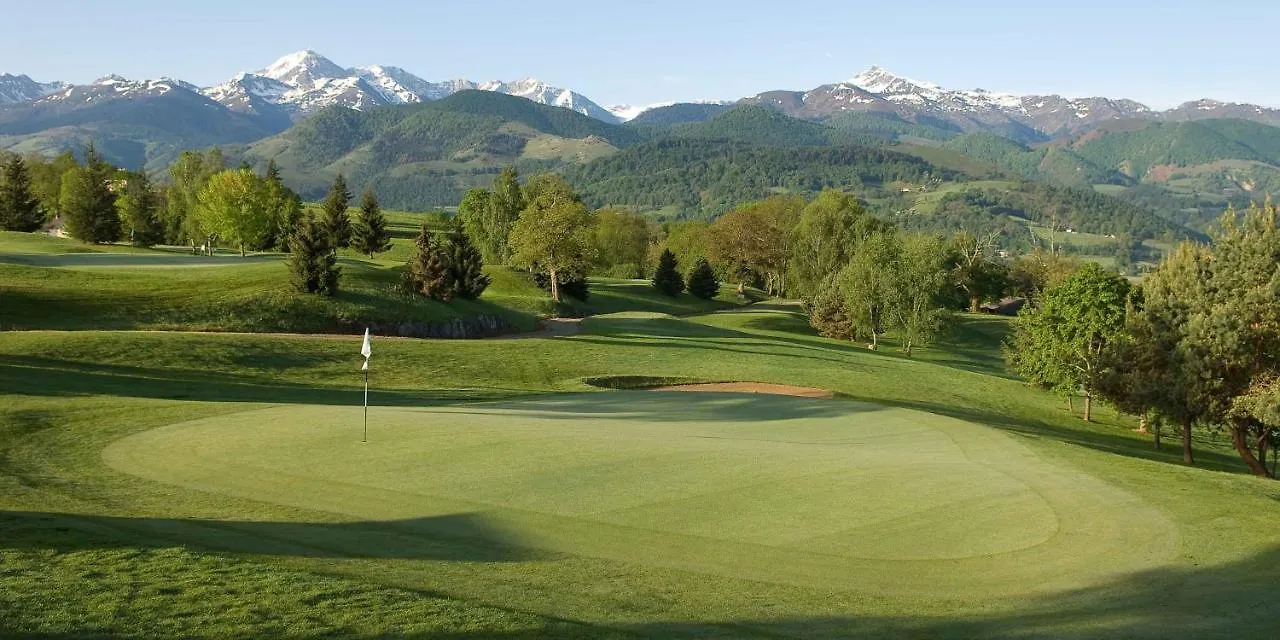 Le Domaine Du Golf Country Club De Bigorre Hotel Pouzac 4*,