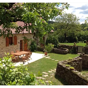 A L'ombre Du Tilleul Bed & Breakfast